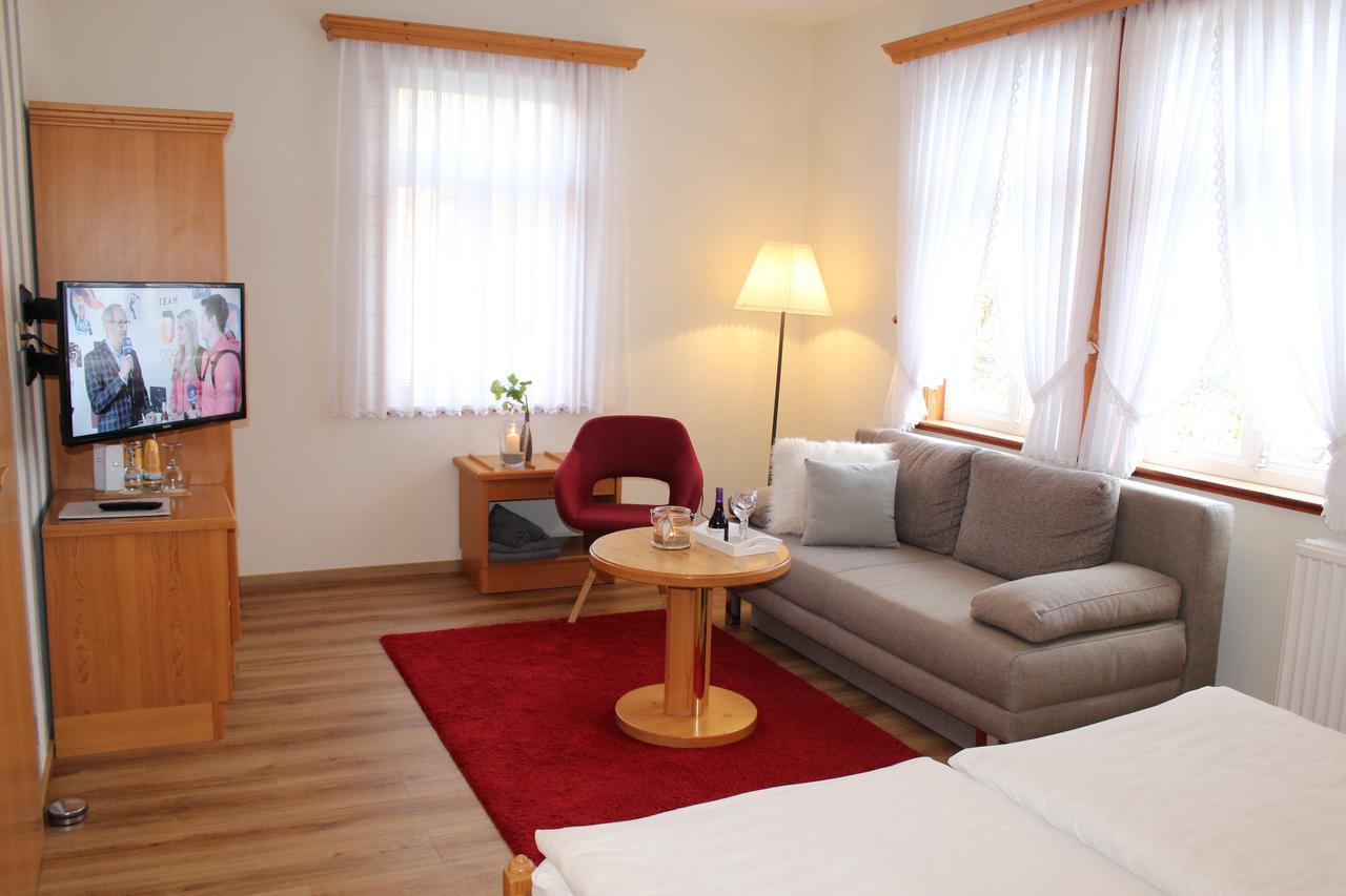 Ferien- Und Wellnesshotel Waldfrieden Хитцакер Екстериор снимка